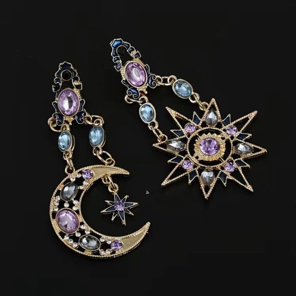 🔅🆕🔅 🌙 💜 Elegant Crystal Sun Moon Drop Long Earrings ☀️🌙✨ - Picture 2 of 11